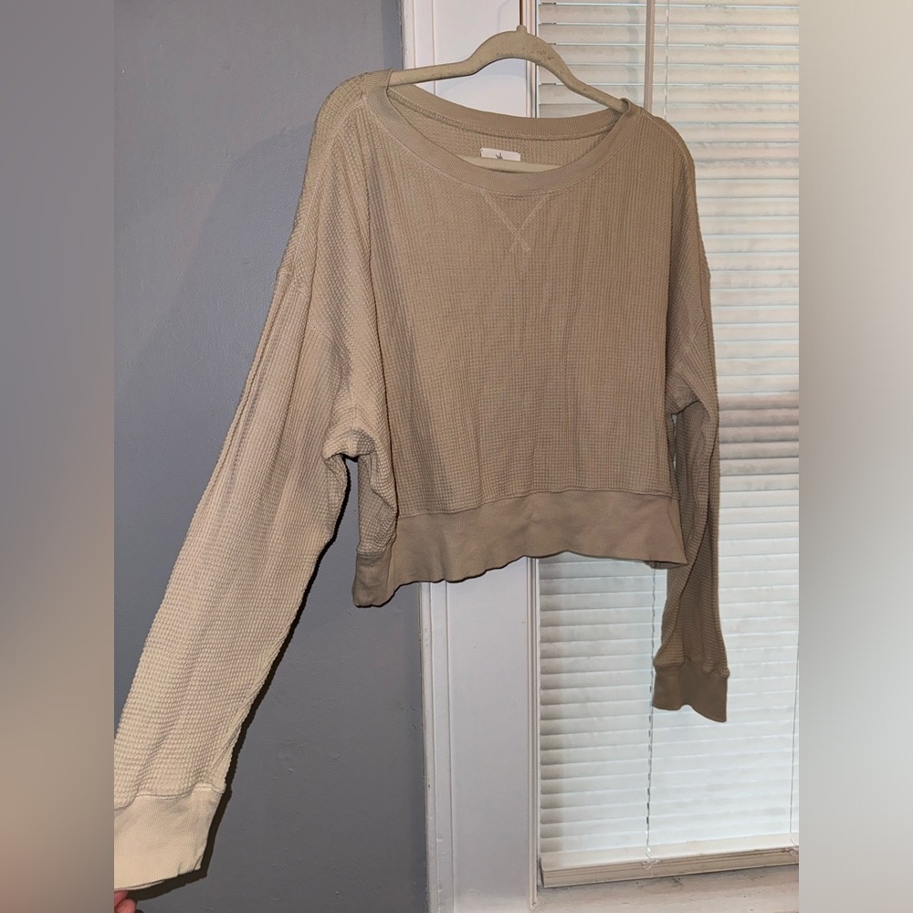 Offline by aerie beige waffle knit long sleeve tshirt - large